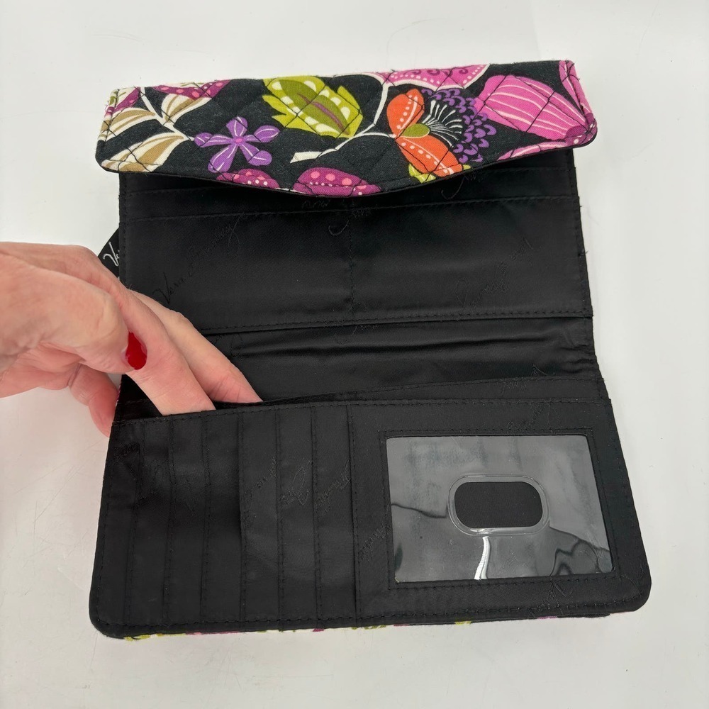 Vera Bradley Clutch Wallet Pirouette Pink Floral Quilted Snap Flap 8 Inch - Picture 4 of 9
